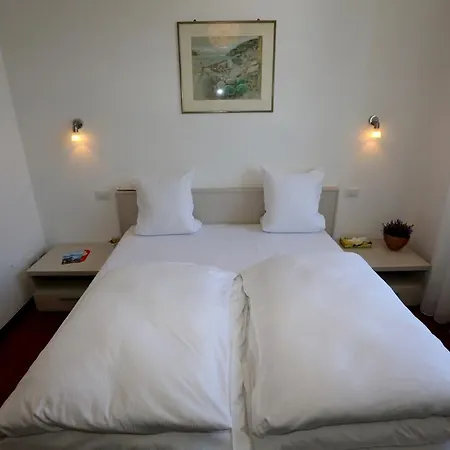 Casa Baroli Alojamento de Acomodação e Pequeno-almoço Cannobio